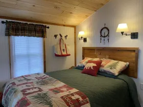 A Little Camp with Big Views & Amazing Sunsets Right On Moosehead Lake - Image 2
