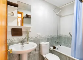 Vacation Apartment 'Ganivet Home' with Private Terrace and Wi-Fi - Image 2