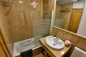 Appartement Al-Ándalus | AVE-Bus Station et Parking - Image 4