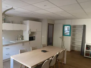 Cosy, green accommodation on ground floor - Image 4