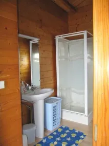 Condition og roligt sommerhus med opvarmet pool, til 5 personer, 2 soveværelser - Image 3