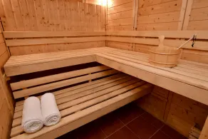 Vågn op til medicinen! Luksusboende, betagende udsigt, pool, motionscenter, sauna og stuepige - Image 5