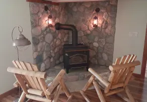 Rustic Full Log Home on quiet Lake Onland - Family and Pet Friendly - Image 2