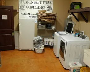 4800 sq ft Lodge that can accommodate up to 23 guests! - Image 2