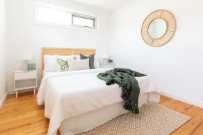 Elwood Star- Beachside Retreat - Image 5