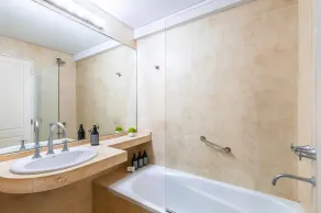 Family Apartment with Puente de la Mujer View in Puerto Madero - Image 3