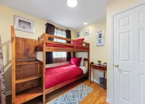 PROMO 15% MONTHLY DISCOUNT!\nCozy House, Close to Benedictine & North Central - Image 5