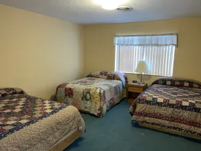 Rural Retreat Center with 10 full bedrooms - Image 2