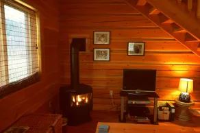 Kicking Horse Kabins - LOGHOME DE LUJO CON TINA CALIENTE - Image 3