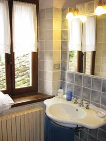 Ferienwohnung auf dem Bauernhof-typisches Landhaus - Image 2