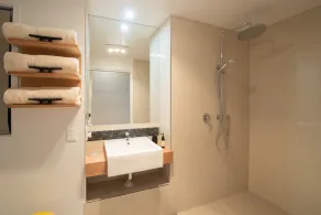 Adventure Bay Beach House - Image 3