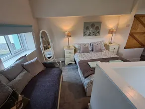 Cottage on the Farm - Image 5