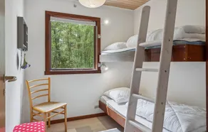 Stunning Home In Nexø With Wifi - Image 5
