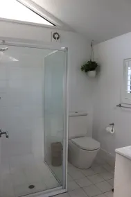 150m to beach large Family or Couples Beach House with views - Image 3