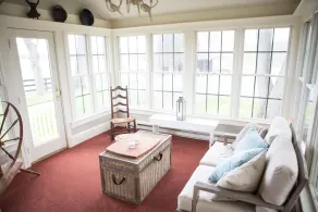 Country Cottage on 1700’s Horse Farm/Wedding Venue - Image 3
