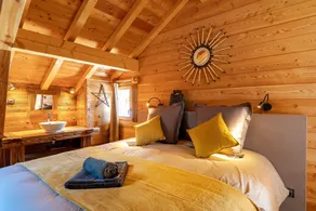 18-person luxury chalet - Image 2