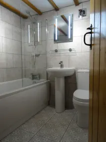 Superb Charakter 2-Bett umgebaute Scheune ideal für Paare, Familien und Haustiere - Image 4