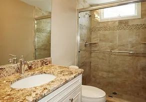 Awesome home in Peahala Park with 4 Bedrooms, Internet and WiFi - Image 2