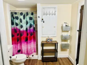 Bear Run Lodge-Creek front, steps away from everything! Now with washer & dryer! - Image 3