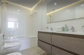 Geräumiges Apartment mit modernem Design / Meerblick / 300 m Strand / breite Terrasse - Image 3