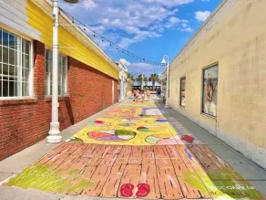 LOCALS SUMMER!! INDOOR & Outdoor Pool, OCEANSIDE. Best time for beach is in FALL - Image 3