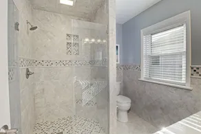 5 bedroom and 4 full bath, BEACHBLOCK expanded cape studio style home is newly available for rent! - Image 5