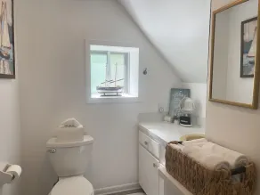 Luxe 5BR Family Retreat, Minutes From TAMU - Image 5