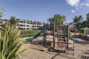 Siroter, goûter, bain à remous, répéter - Accès complet au complexe - 6 personnes - Image 2