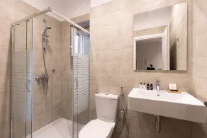 Casa Moderna -Two Bedroom Apartment - Image 2
