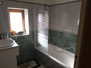 Proche Avignon Grande Maison calme en pierres avec cour intérieure,10 personnes - Image 3
