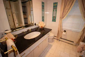 A quiet mountaintop retreat with all the comforts of home! - Image 3