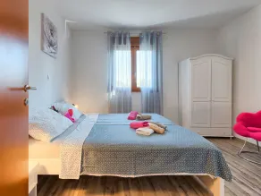 Holiday Home Villa Mihael by Interhome - Image 3