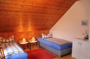 Komfort-Ferienwohnung-BURCK-97-qm-3-Schlafzimmer-2-WC - Image 3