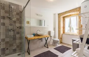 Lovely Home In Peruski - Image 4