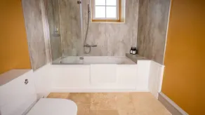 Elegant 3BD Georgian Retreat in Perth City Centre - Image 2