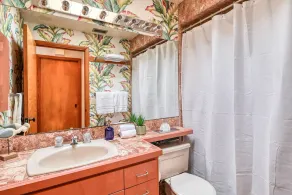 62 Hypolita Carriage House - Image 2