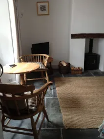 Cottage in Central Location - Image 2
