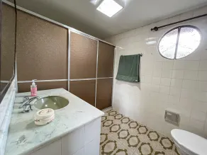 House in great location, 8 minutes from the main tourist attractions - Image 5