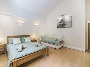 3 bedroom accommodation in Shaldon, near Teignmouth - Image 5