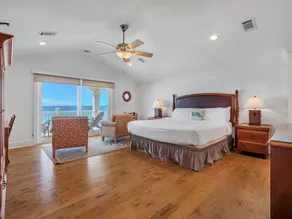 Salt Life: Expansive Beach Front Home, Private Pool, Pet Friendly - Image 3
