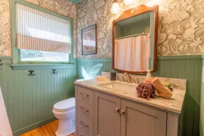     Peaceful Mountain Retreat: Private Creek, Fireflies & Family Fun - Image 2