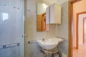 Charming 2-Bedroom apartment for 5 - Image 3