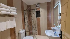 AMCO Serviced Apartments - Image 4