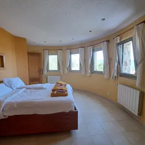Villa privada de luxo, piscina de borda infinita aquecida, Jacuzzi e sauna com vista para o mar - Image 5