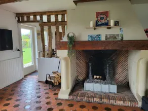 Beautiful cottage with heated pool, sleeps 8 - Image 2