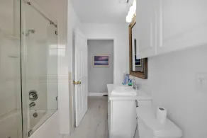 Luxury Water Front, Heated Pool & Jacuzzi, 5br  - Image 4