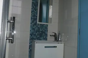 Luxurious 2-Bed Appartment in Mandre with pool - Image 2