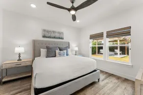 Beach House - Sunny Sands  - Image 5