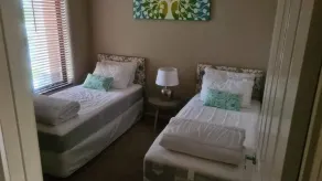 Carinya Beach House - Image 4