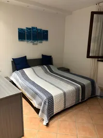 Ferienhaus \"Tra Cielo E Mare\" mit privatem Garten und WLAN - Image 4